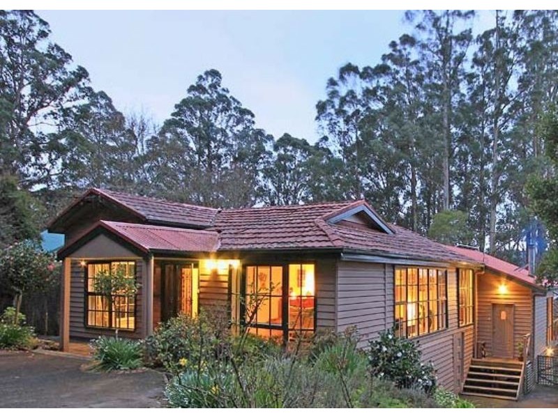 1 The Crescent, Sassafras VIC 3787