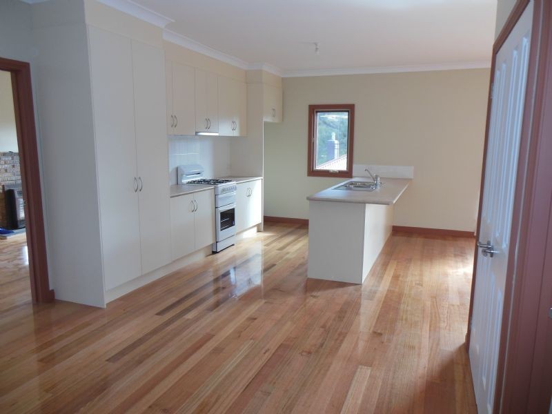 4 Haig Avenue, Monbulk VIC 3793