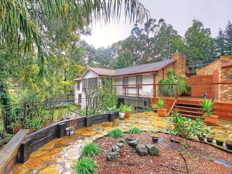 50 Temple Road, Belgrave South VIC 3160