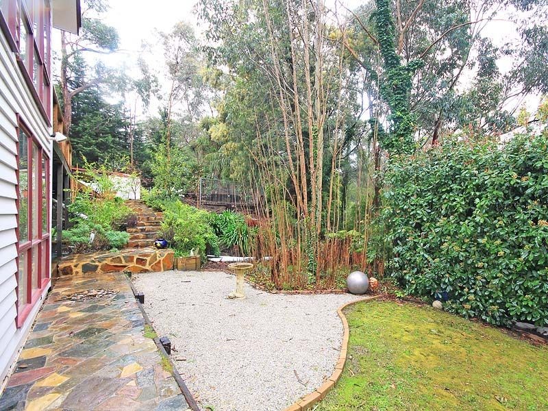 50 Temple Road, Belgrave South VIC 3160