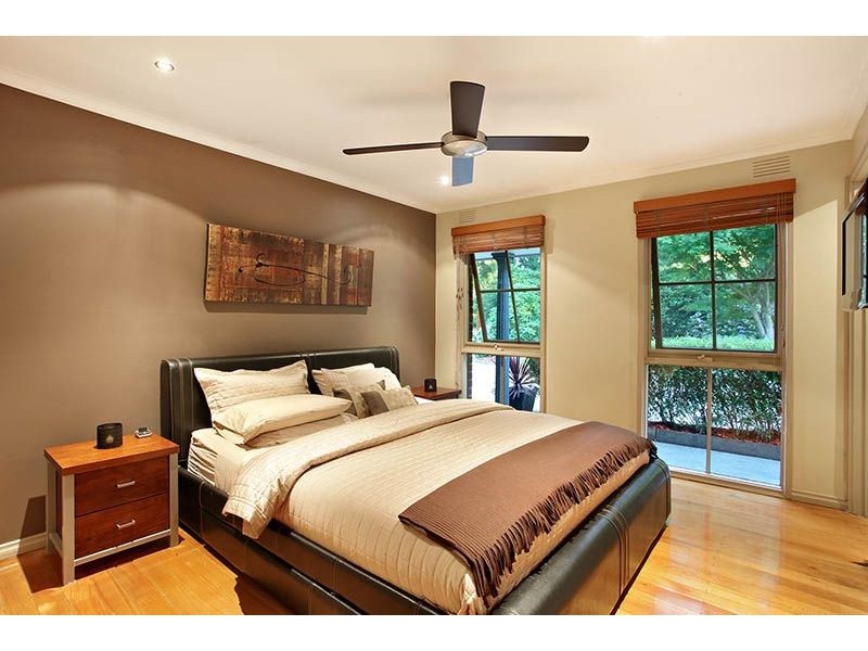 11 Yvonne Road, Mount Dandenong VIC 3767