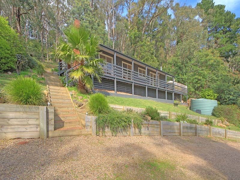 56 Inverness Road, Kalorama VIC 3766
