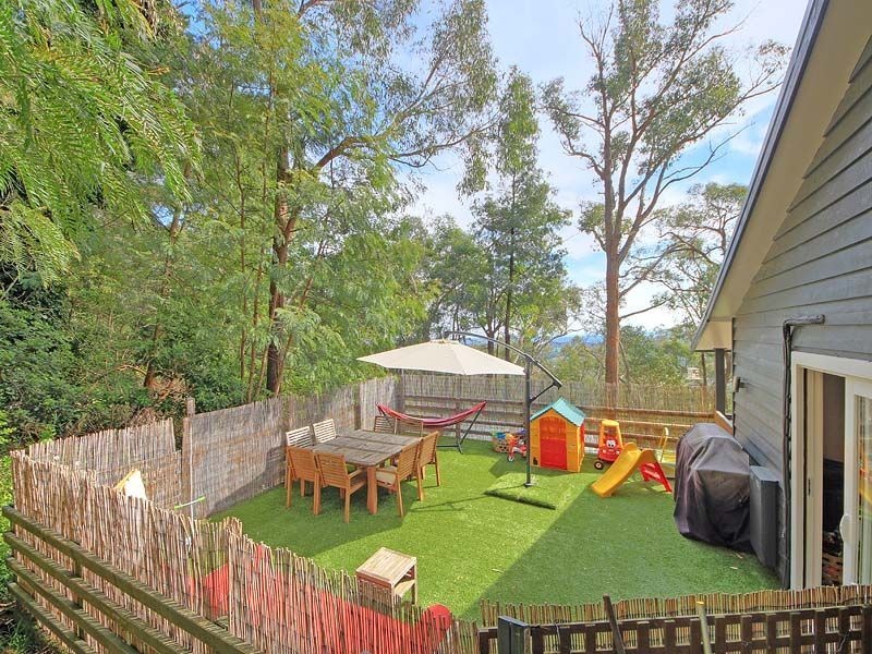 56 Inverness Road, Kalorama VIC 3766