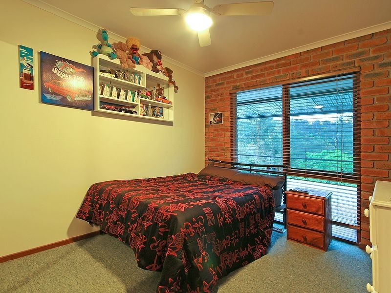 11 Kooringal Road, Upwey VIC 3158