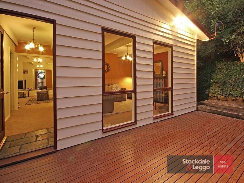 9 Jasper Road, Kalorama VIC 3766