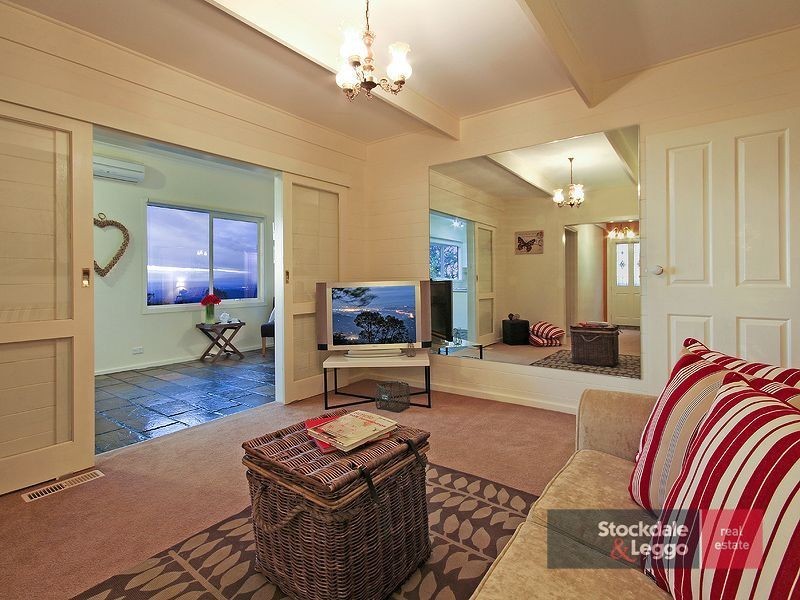 9 Jasper Road, Kalorama VIC 3766