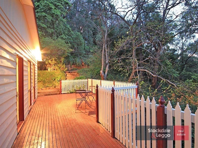 9 Jasper Road, Kalorama VIC 3766
