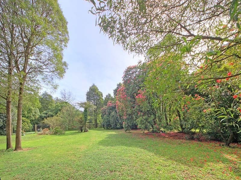 4 Lumeah Avenue, Olinda VIC 3788