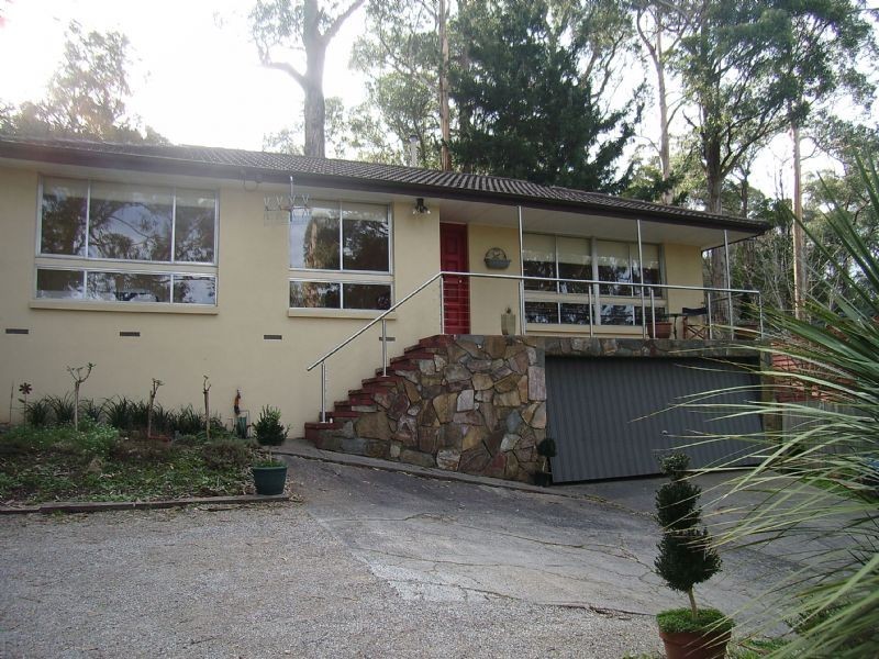 40 Alexander Avenue, Upwey VIC 3158