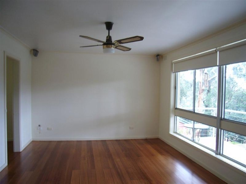 40 Alexander Avenue, Upwey VIC 3158