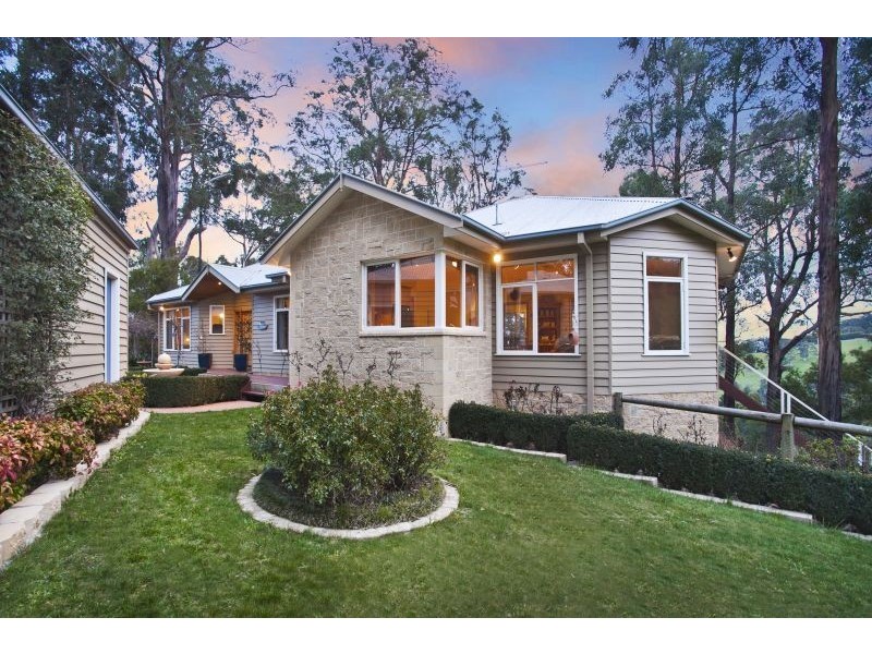 10 School Road, Menzies Creek VIC 3159