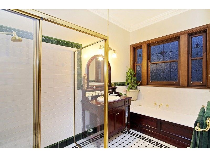 56 Mt Morton Road, Belgrave South VIC 3160