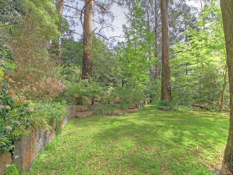 14 Upper Coonara Road, Olinda VIC 3788