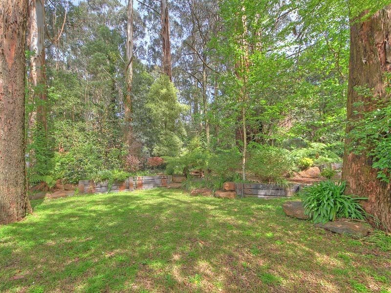 14 Upper Coonara Road, Olinda VIC 3788