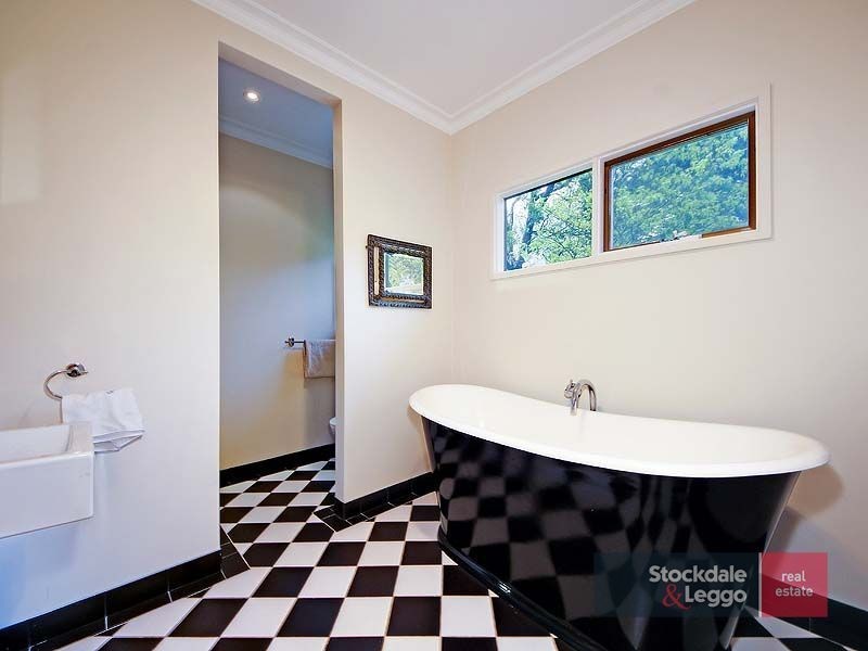 135 Olinda-Monbulk Road, Olinda VIC 3788