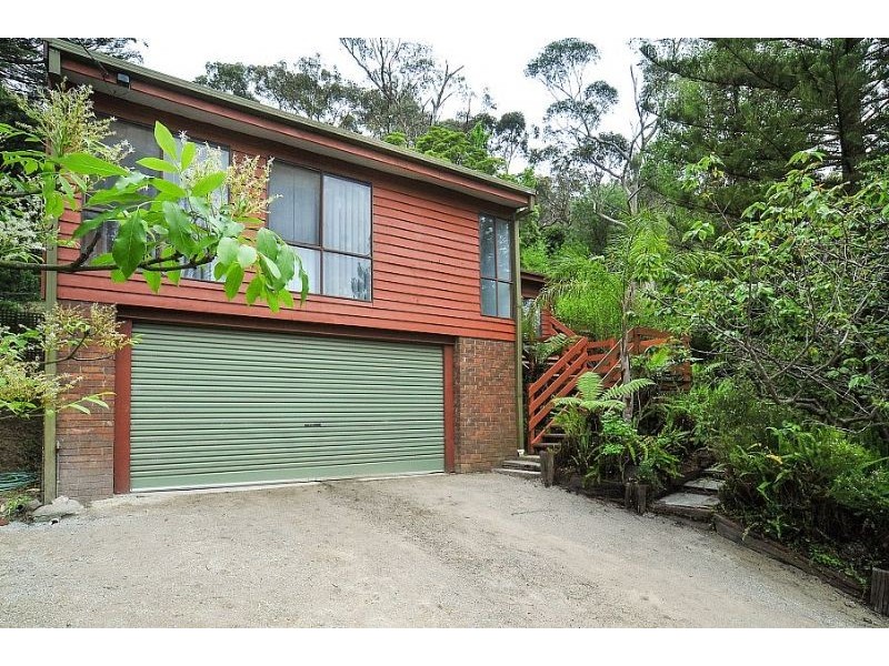 29 Ternes Road, Upwey VIC 3158