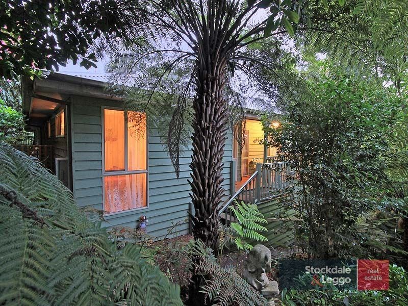 5 Wright Avenue, Upwey VIC 3158