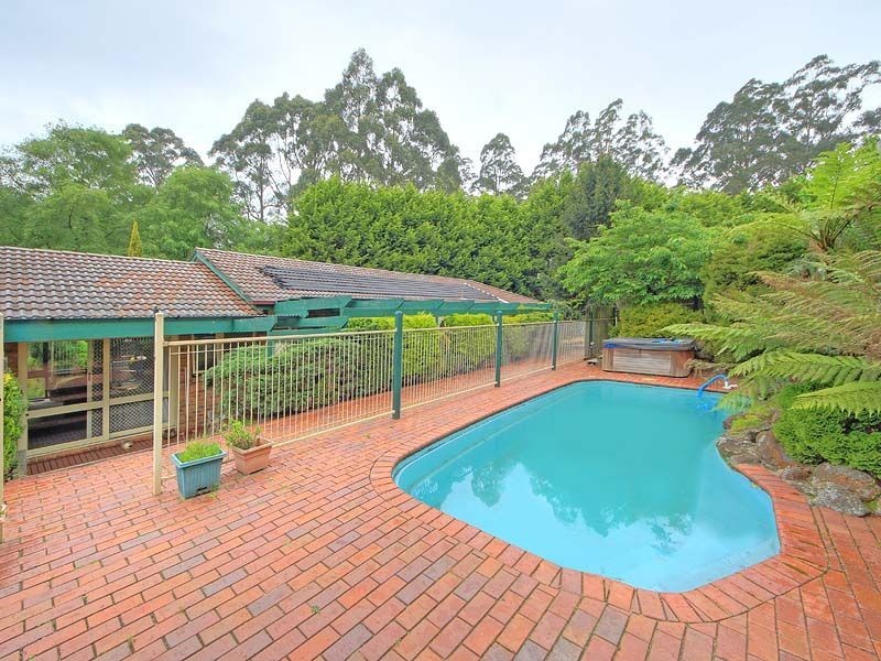 3 Gladys Court, Mount Dandenong VIC 3767