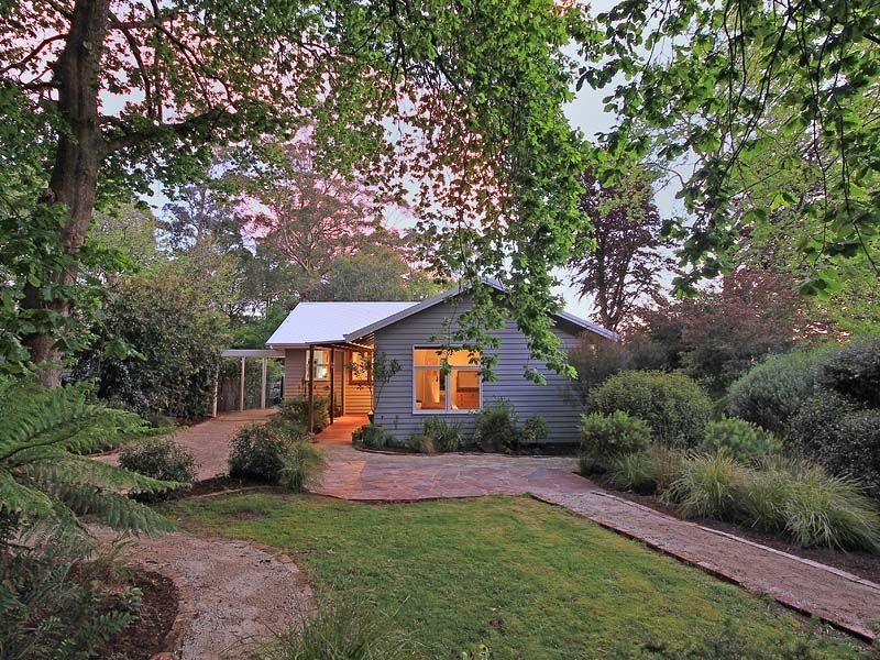 18 Everest Crescent, Olinda VIC 3788