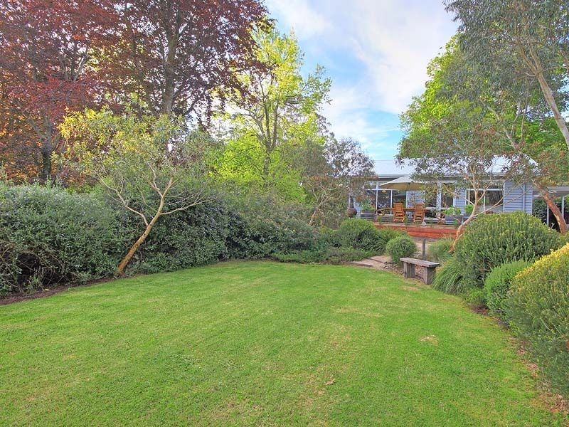 18 Everest Crescent, Olinda VIC 3788