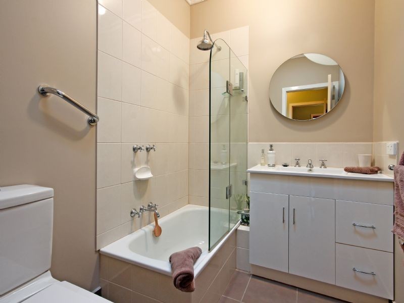 11 The Crescent, Sassafras VIC 3787