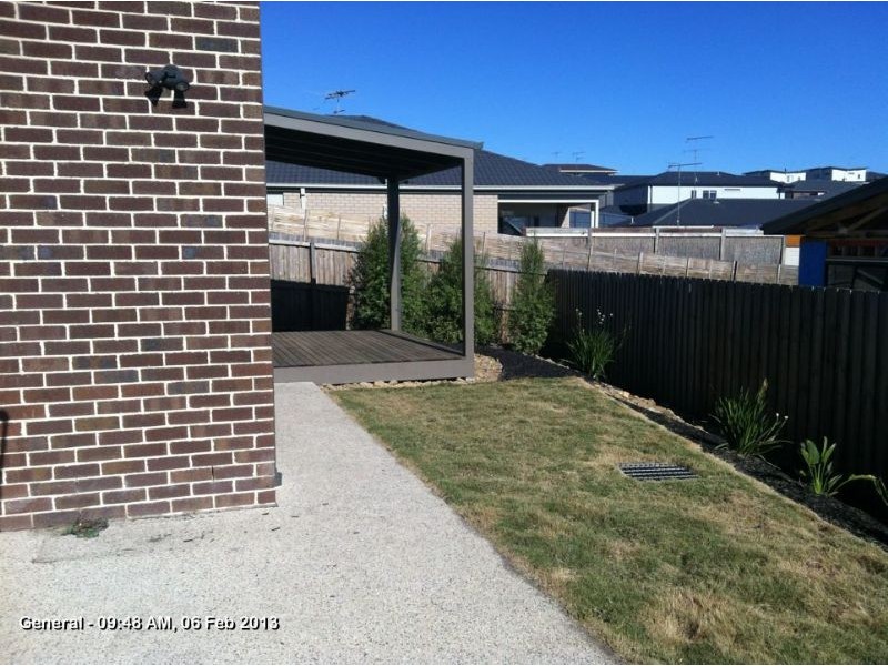 3/4 Swanbourne Avenue, Highton VIC 3216