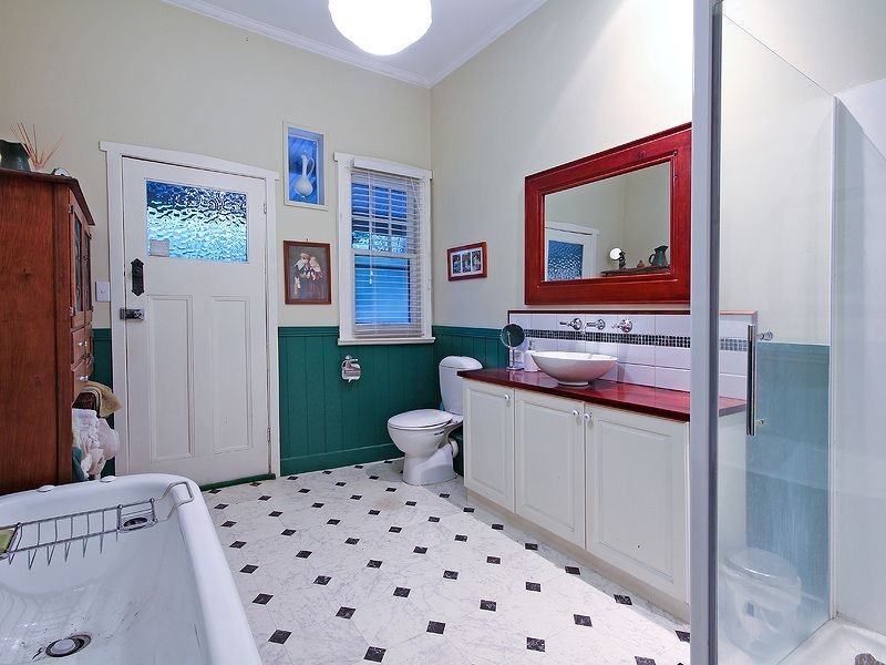 3 Grandview Grove, Sassafras VIC 3787