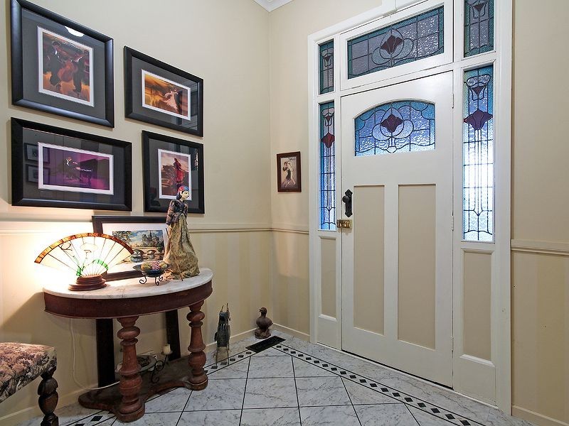 3 Grandview Grove, Sassafras VIC 3787