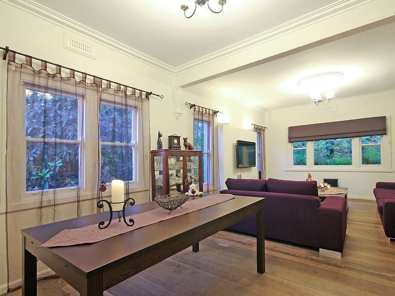 9 Driffield Crescent, Sassafras VIC 3787