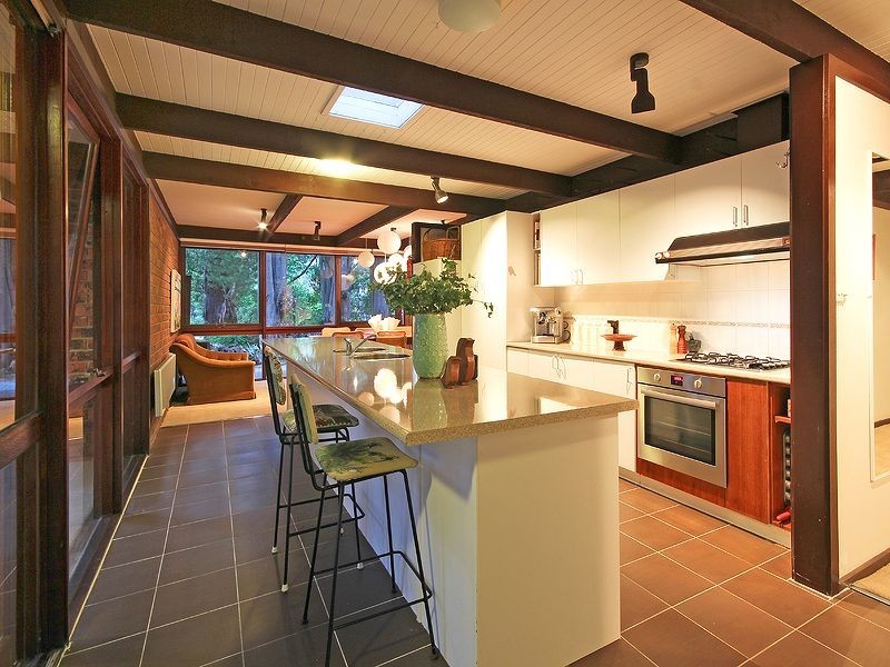 17  Summerlea Road, Mount Dandenong VIC 3767