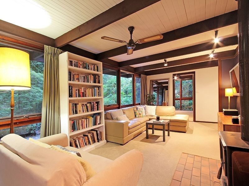 17  Summerlea Road, Mount Dandenong VIC 3767