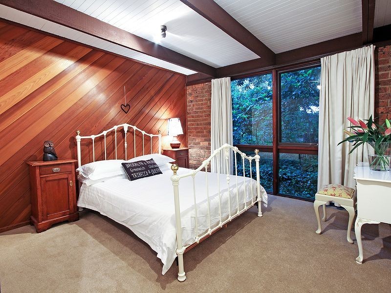 17  Summerlea Road, Mount Dandenong VIC 3767