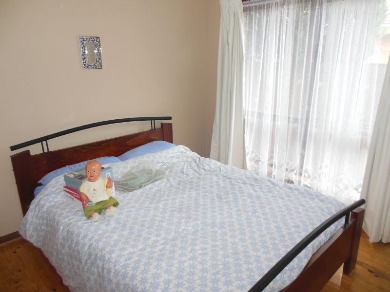 8 Monterey Court, Oakleigh South VIC 3167