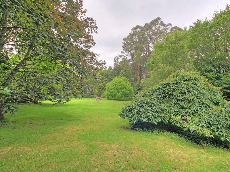 12-14 Toorak Road, Mount Dandenong VIC 3767