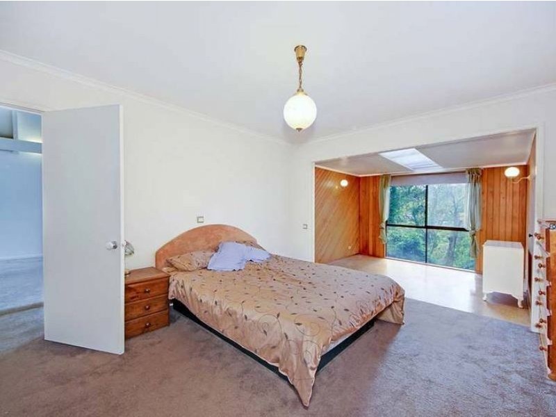 30 Centre Road, Upwey VIC 3158