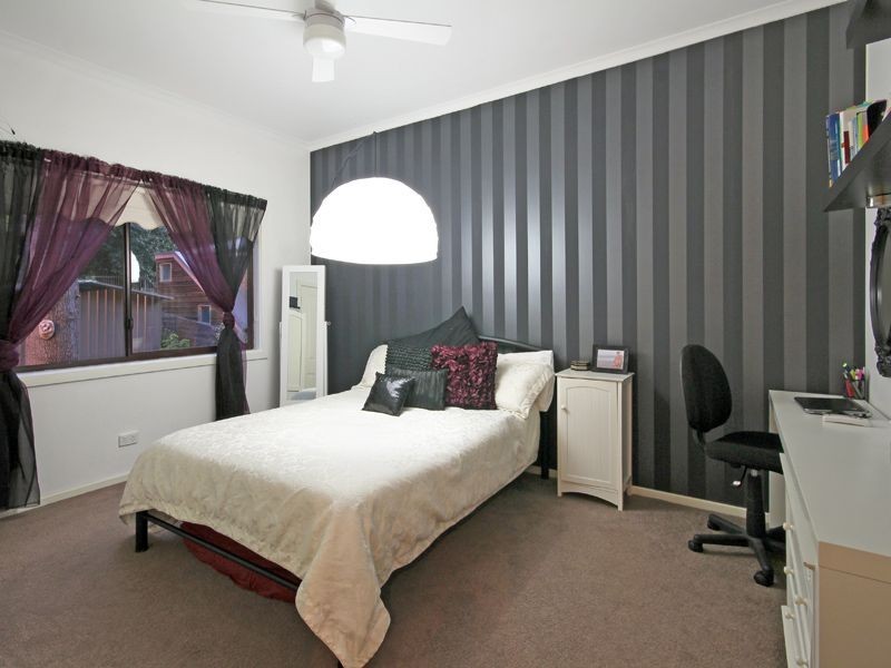 10 Hillside Grove, Upwey VIC 3158