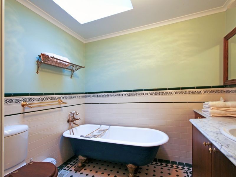 Tavlock Toorak Rd, Mount Dandenong VIC 3767
