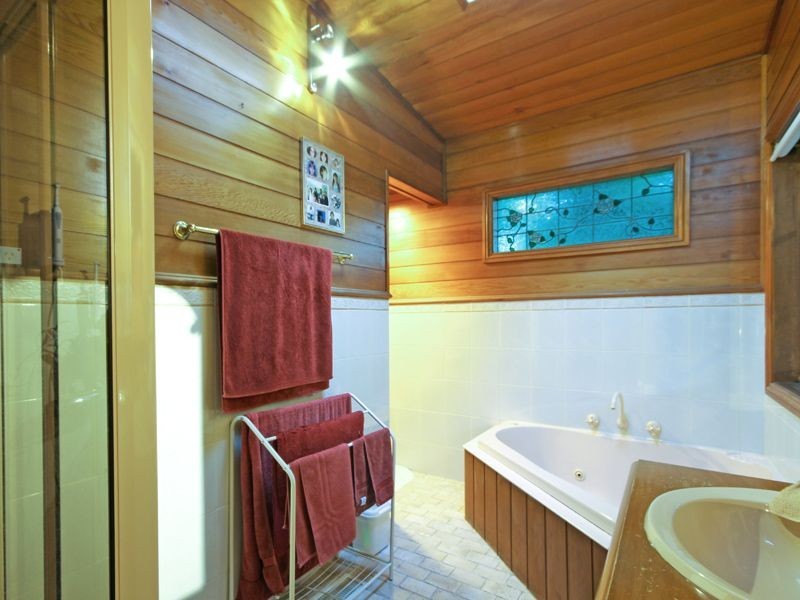 Tavlock Toorak Rd, Mount Dandenong VIC 3767