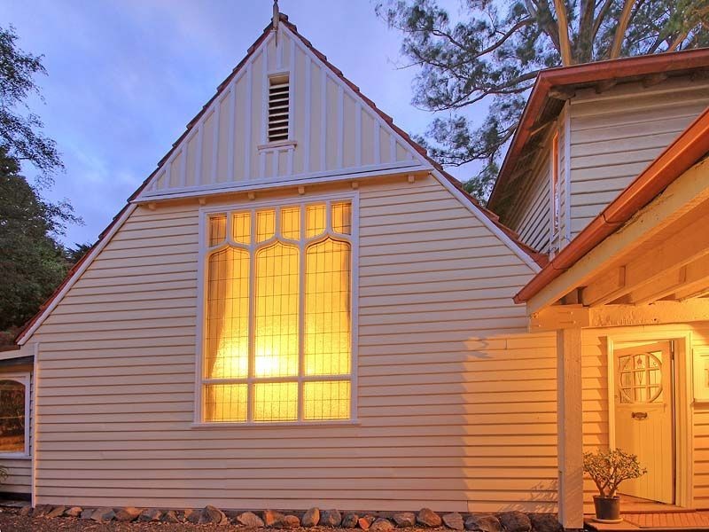 3 Range Rd, Olinda VIC 3788