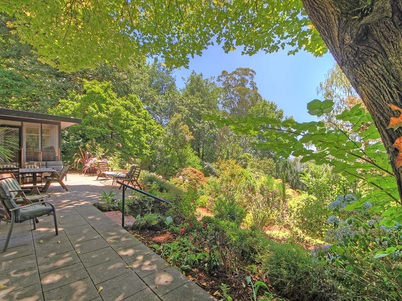 29 Upper Coonara, Olinda VIC 3788