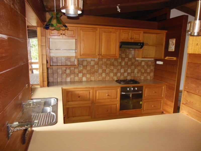 9 Forest St, Monbulk VIC 3793