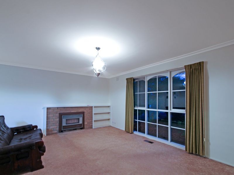 2 Sunset Strip, Silvan VIC 3795