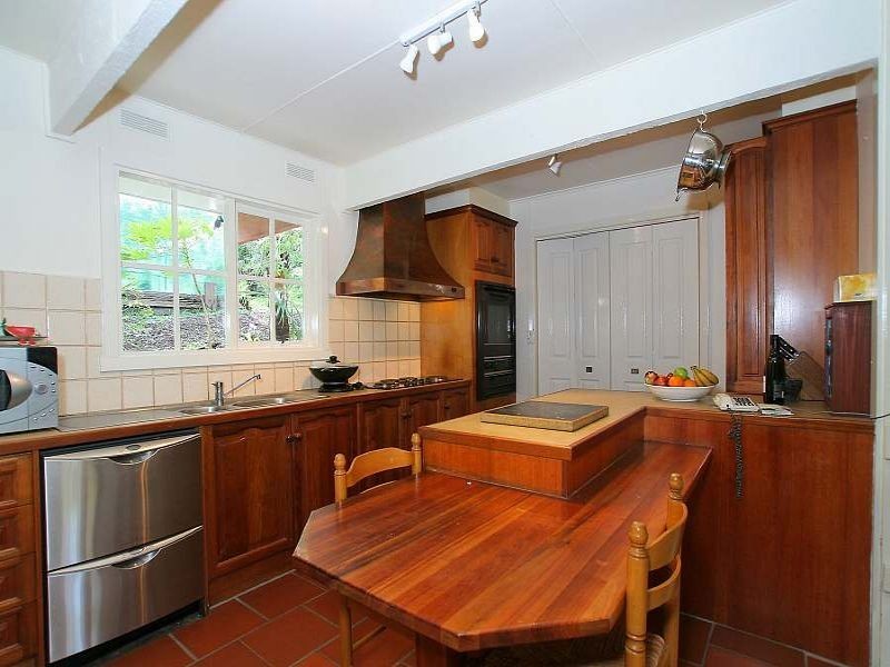 3 Leonard Street, Upwey VIC 3158