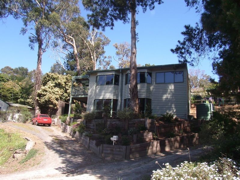 27 Deans Road, Upwey VIC 3158