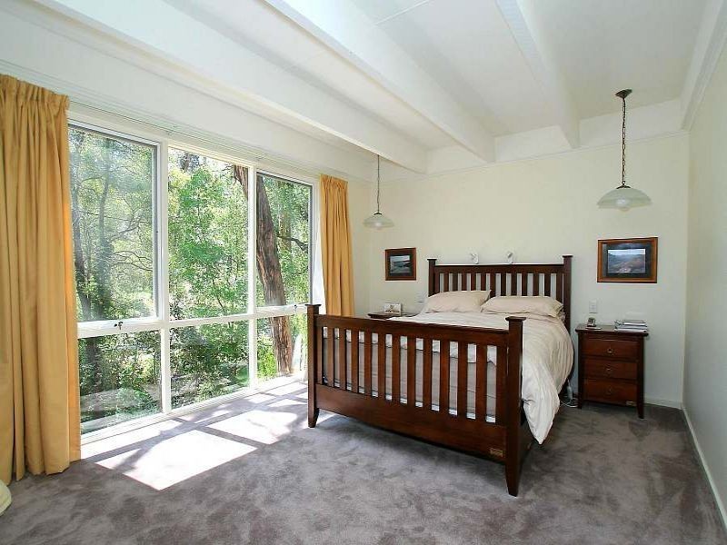 66 Mahony Street, Upwey VIC 3158