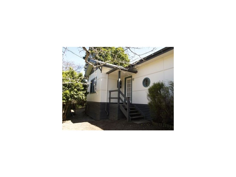 1/11 Clifford Grove, Tecoma VIC 3160