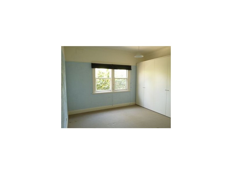 1/11 Clifford Grove, Tecoma VIC 3160