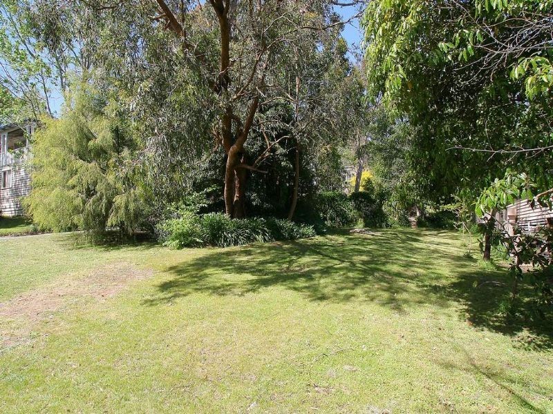 4 Walter Street, Tecoma VIC 3160