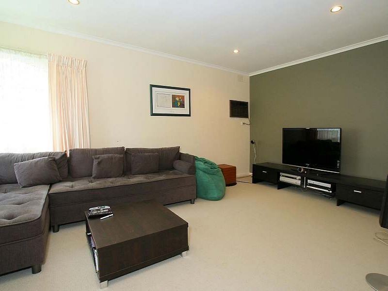 9 Best st, Belgrave VIC 3160