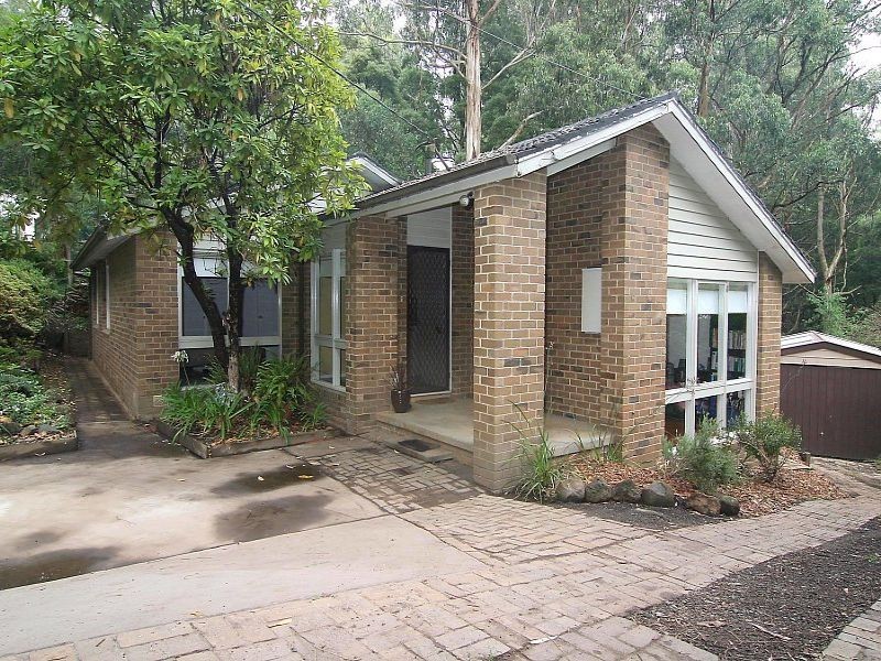 11 Alice Street, Sassafras VIC 3787